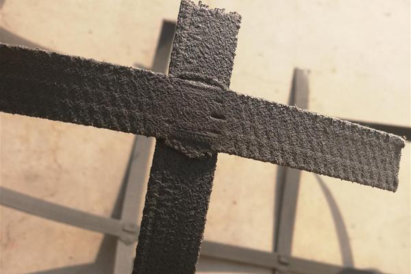 玻纤土工格栅能否代替钢塑土工格栅