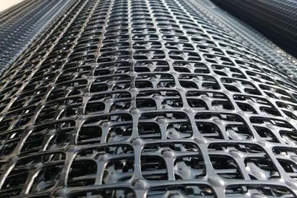 土工格栅加筋施工的技术要点及注意事项  第3张