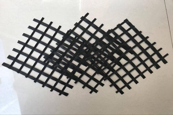 土工格栅施工技巧：解析路基中的应用方法  第3张