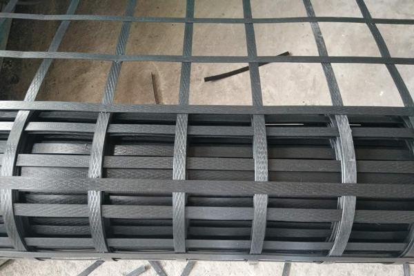 土工格栅在路面中具体起哪些作用呢？  第3张