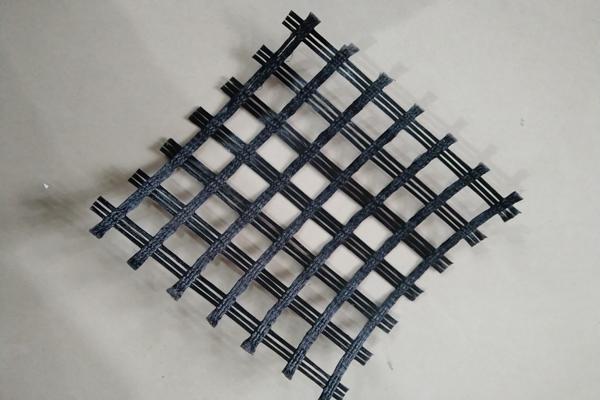 经编涤纶土工格栅的性能有哪些  第3张