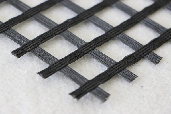 玻纤土工格栅与防裂网格布的区别有哪些 第1张